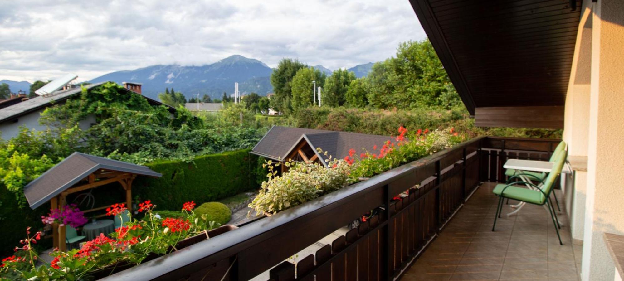 Garden Apartments Jansa Radovljica Ngoại thất bức ảnh
