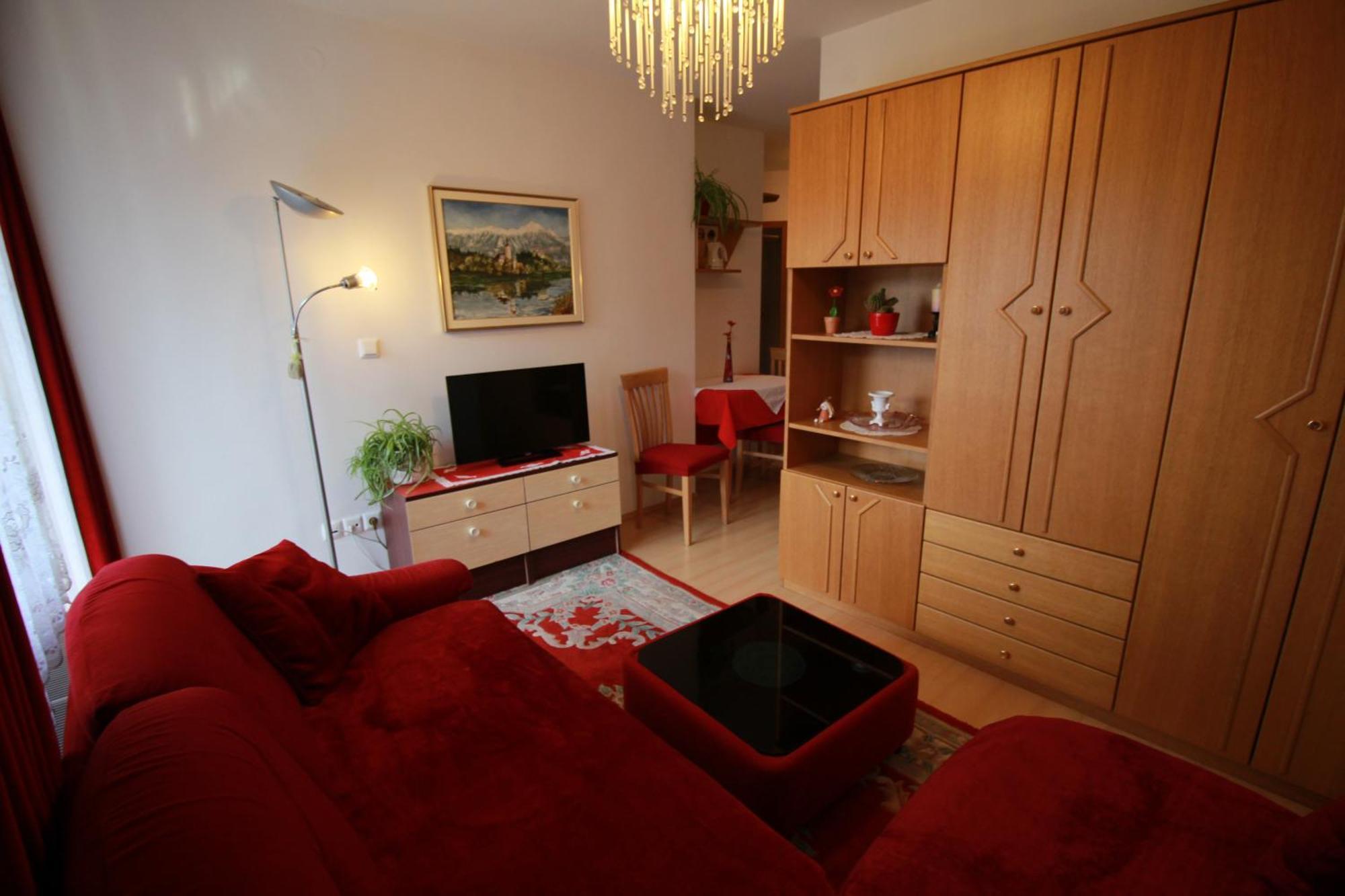 Garden Apartments Jansa Radovljica Phòng bức ảnh
