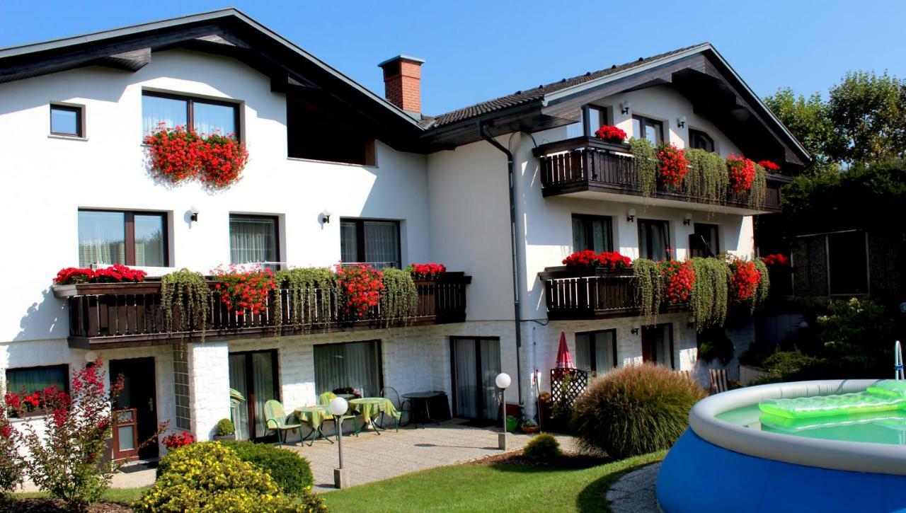 Garden Apartments Jansa Radovljica Ngoại thất bức ảnh