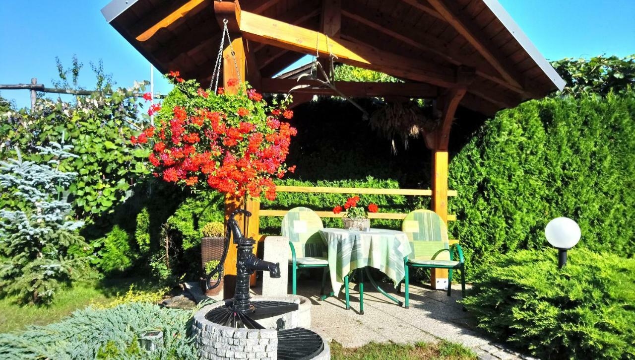 Garden Apartments Jansa Radovljica Ngoại thất bức ảnh
